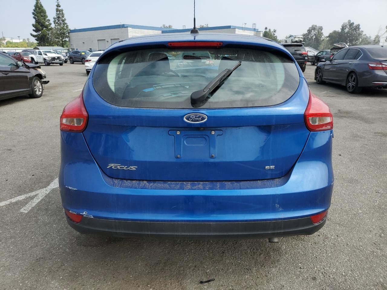 2018 Ford Focus Se VIN: 1FADP3K26JL211836 Lot: 76146934