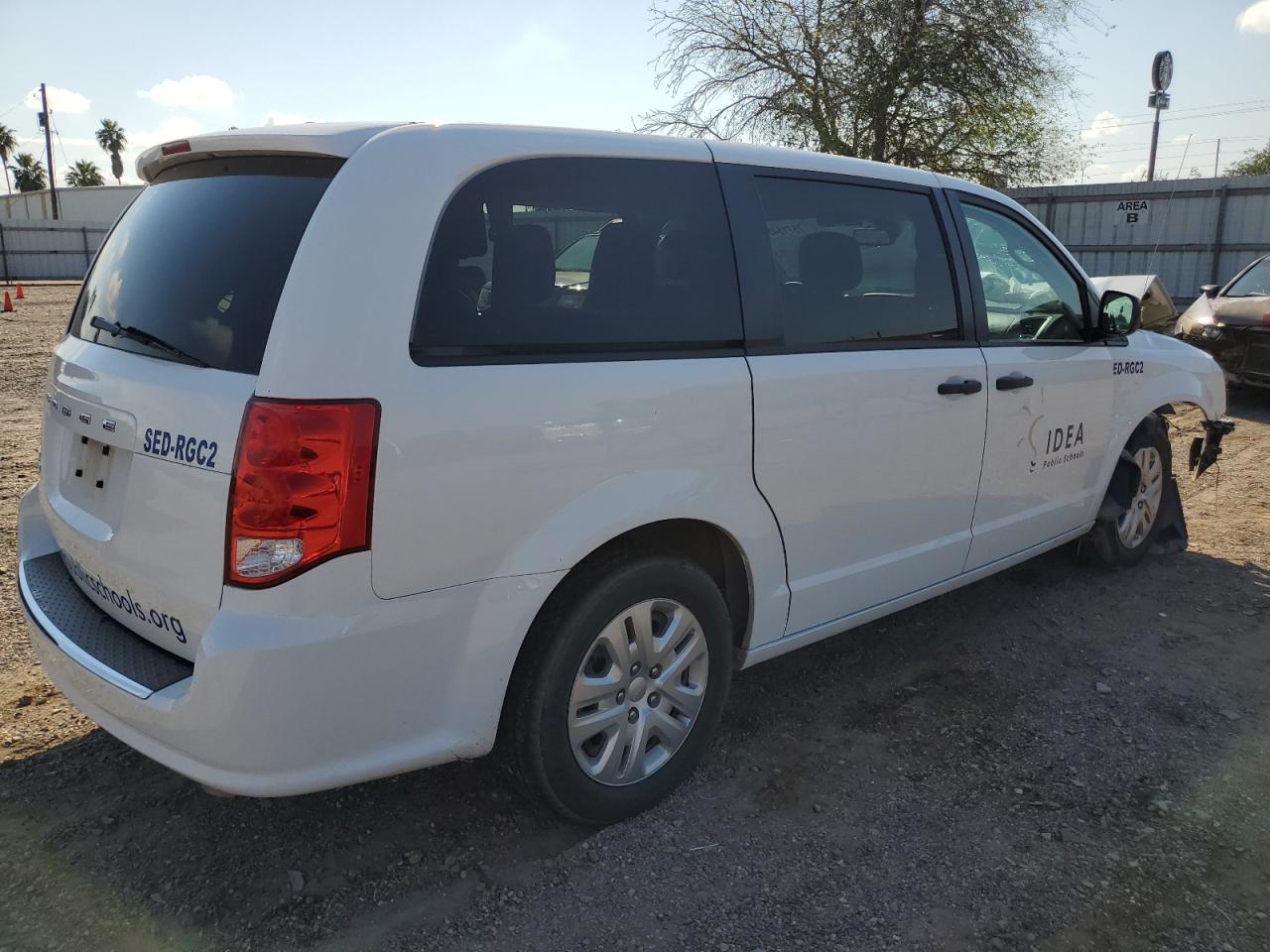 2019 Dodge Caravan - Image 3