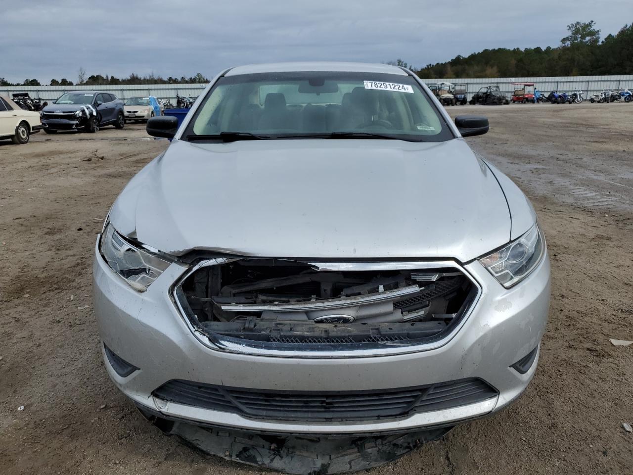 2013 Ford Taurus - Image 5