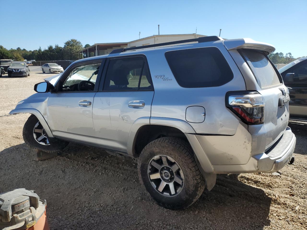 2019 Toyota 4Runner - Image 2