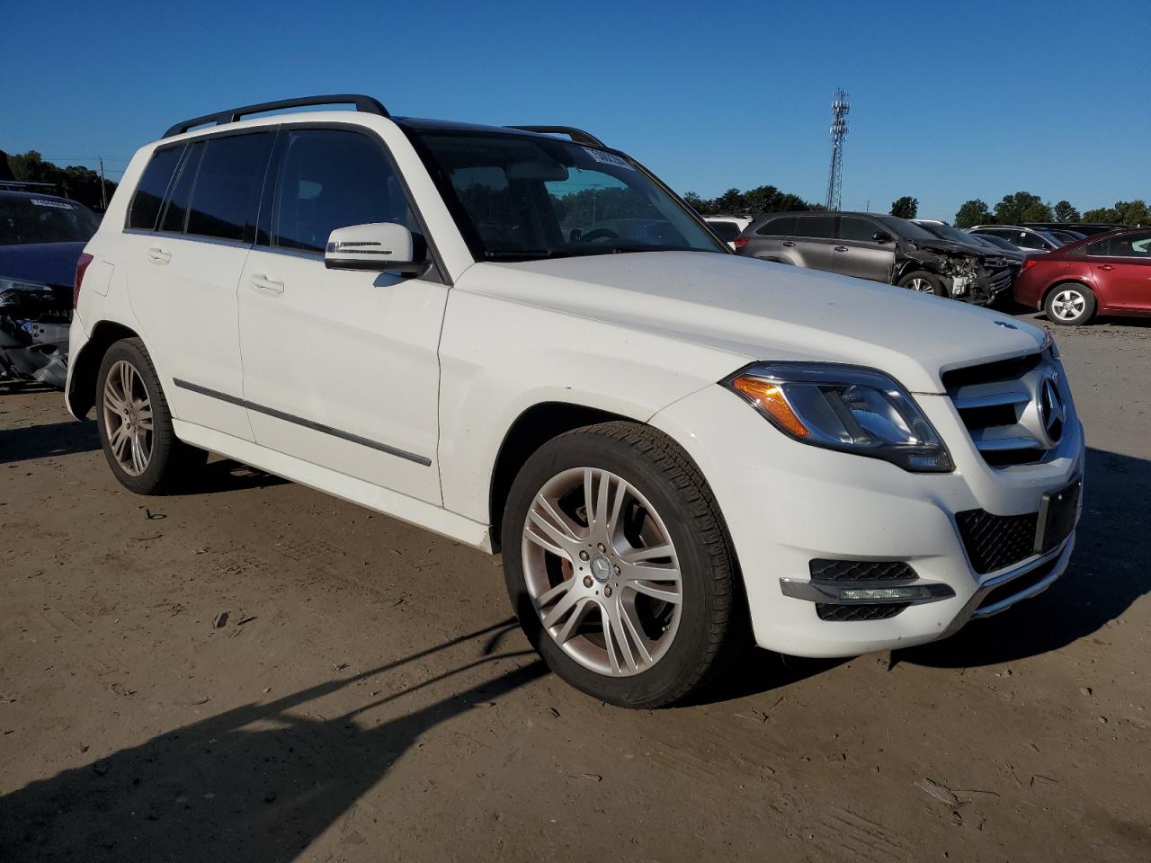 VIN WDCGG8JB9FG435277 2015 MERCEDES-BENZ GLK-CLASS no.4