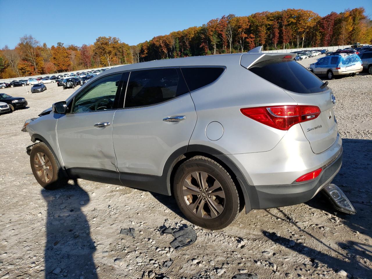2014 Hyundai Santa Fe - Image 2