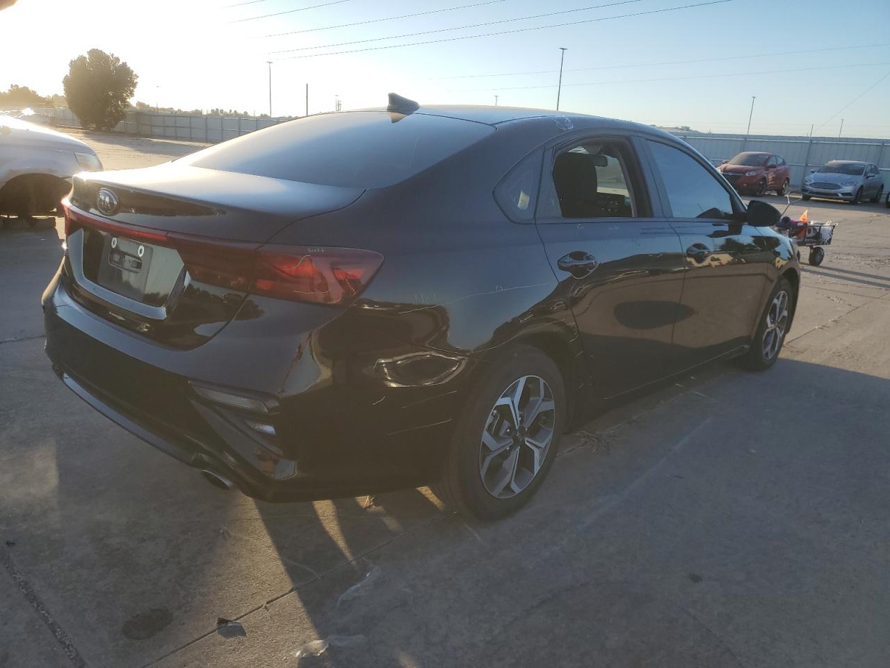 2021 Kia Forte - Image 3