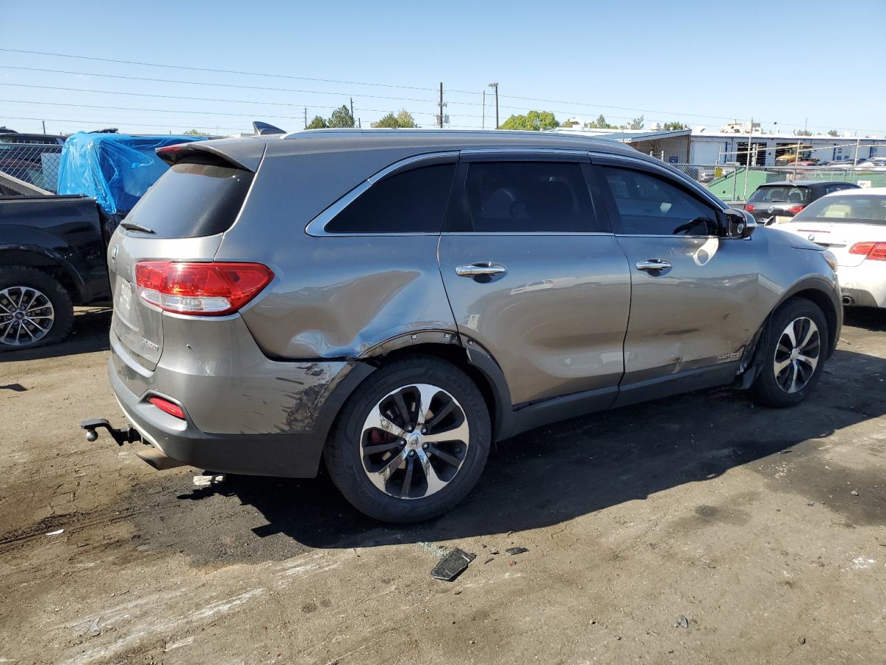 2016 Kia Sorento - Image 3