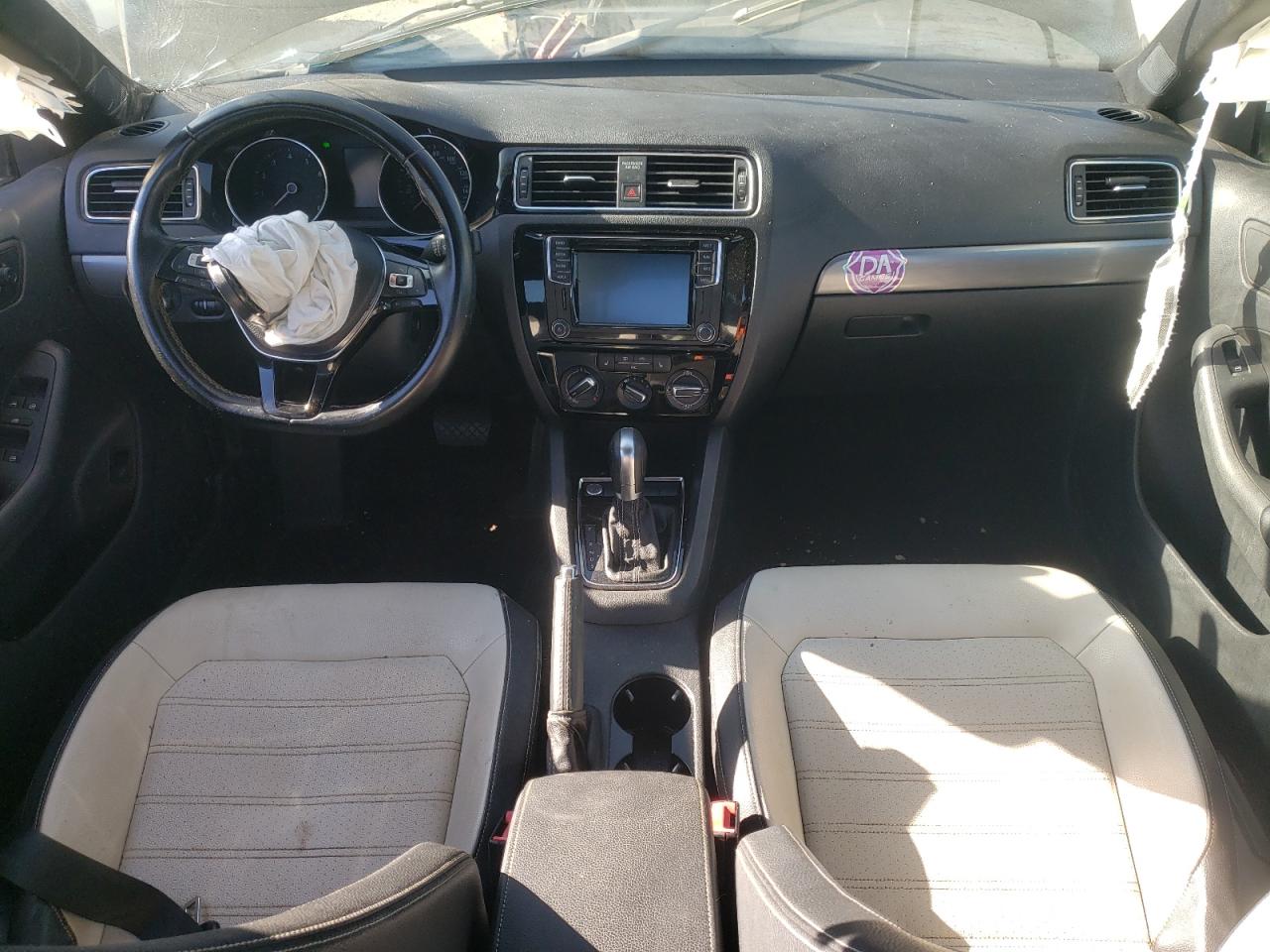2016 Volkswagen Jetta - Image 8