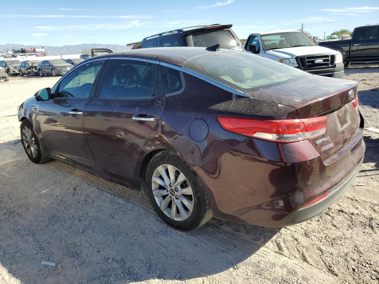 2016 Kia Optima - Image 2
