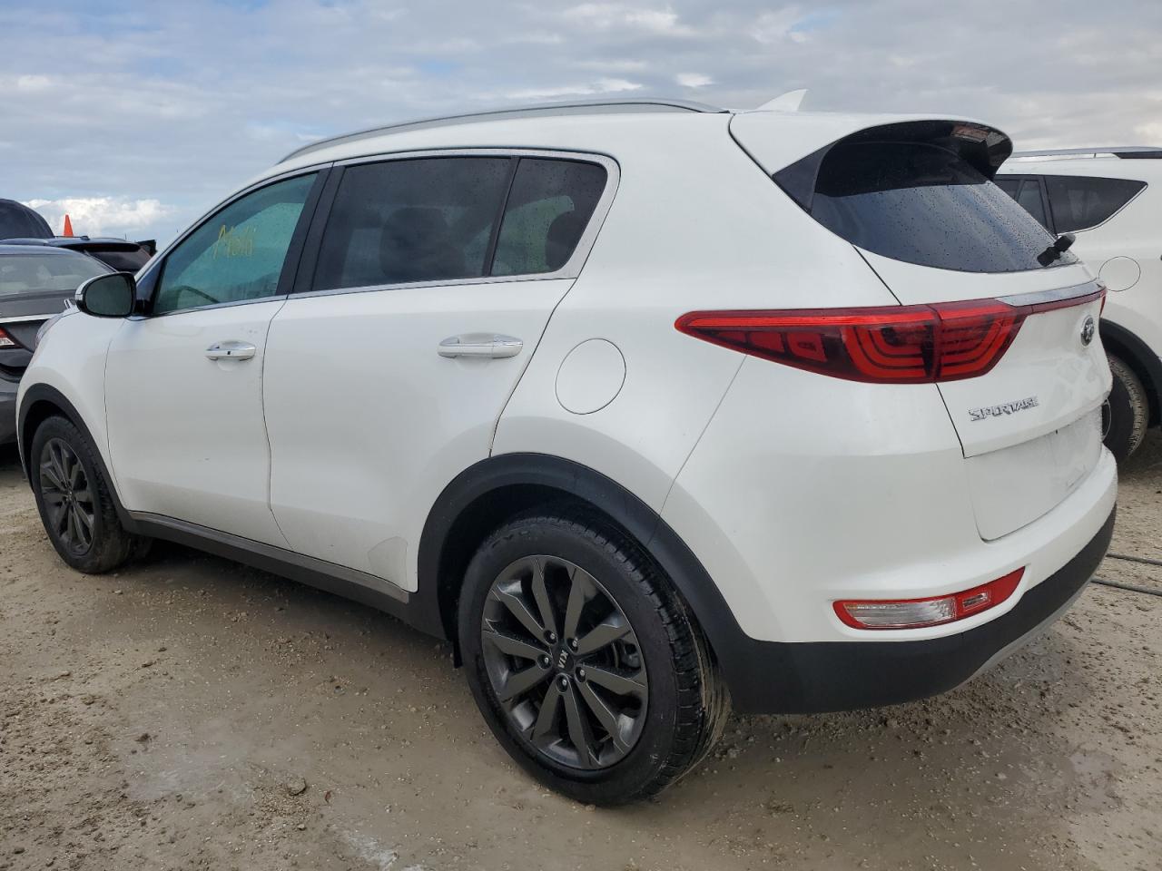 2018 Kia Sportage - Image 2