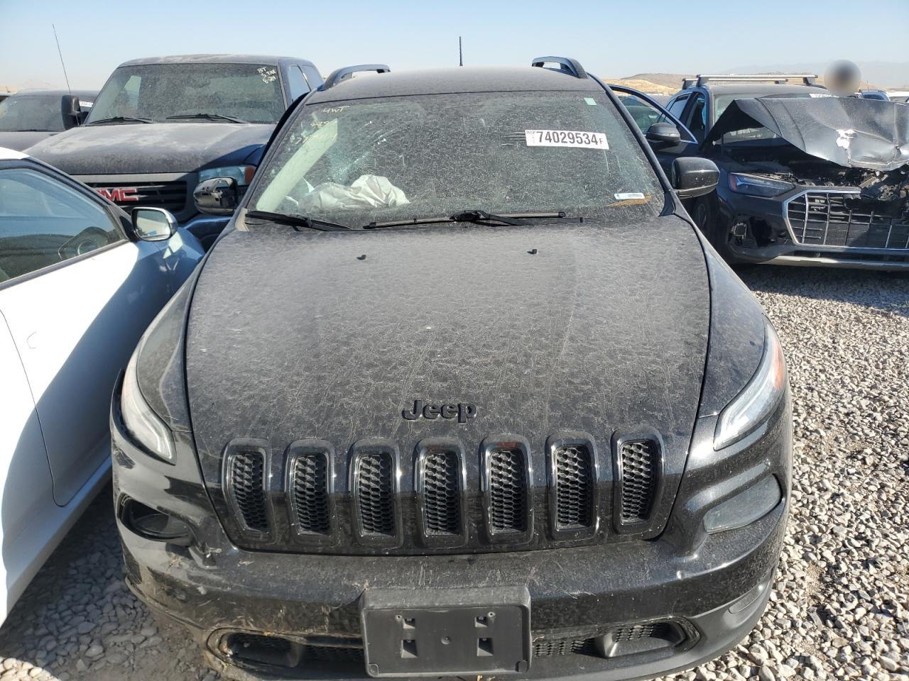 2015 Jeep Grand Cherokee - Image 5