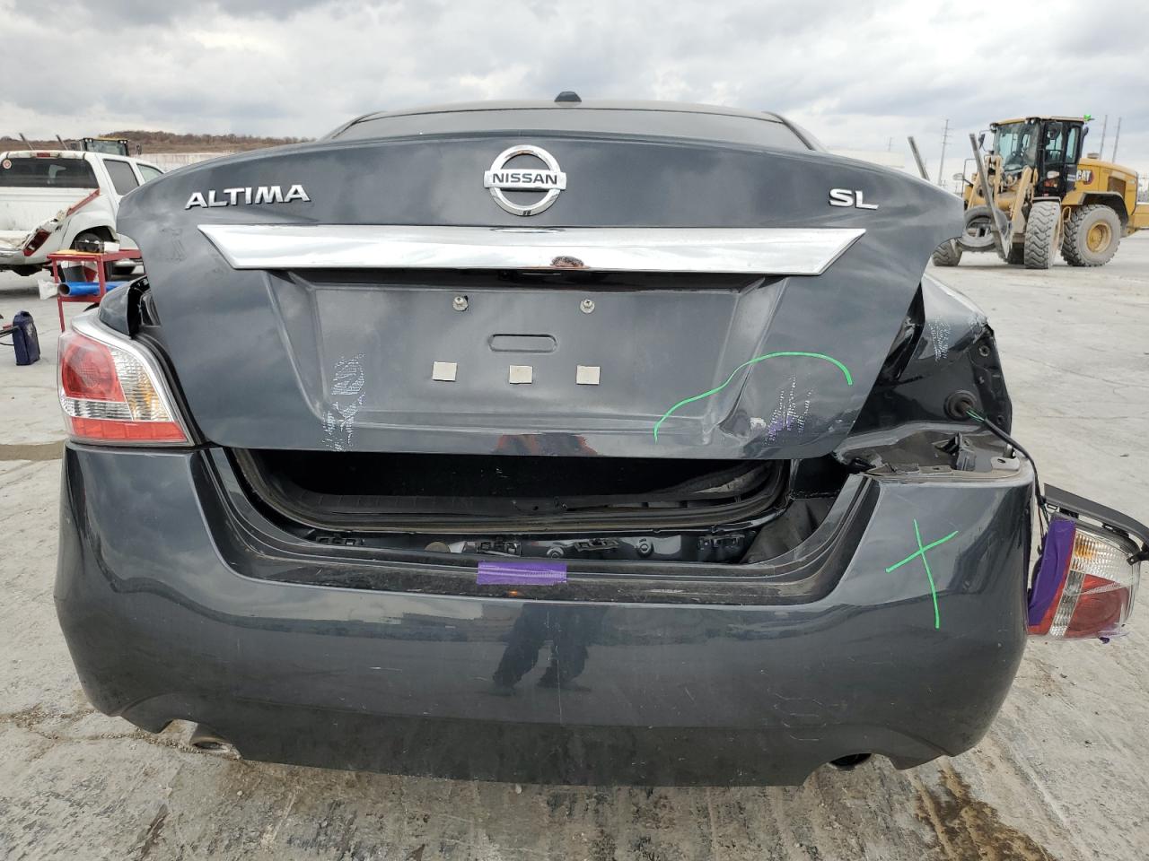 2015 Nissan Altima - Image 6