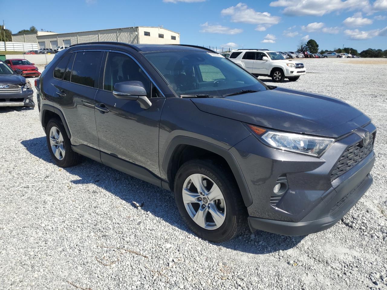 VIN JTMW1RFV9KJ013132 2019 TOYOTA RAV4 no.4