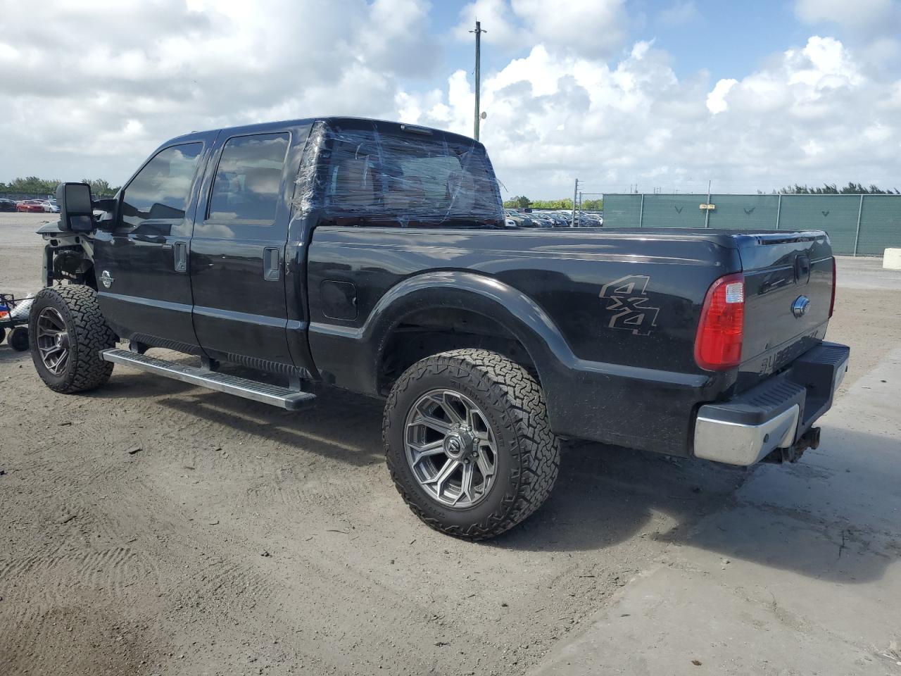 2016 Ford F250 - Image 2