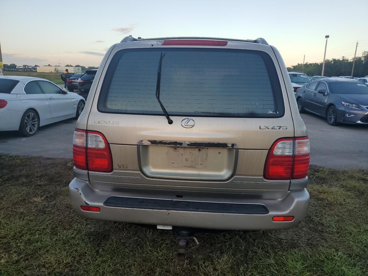 2000 Lexus Lx 470 VIN: JT6HT00W8Y0120775 Lot: 74629744