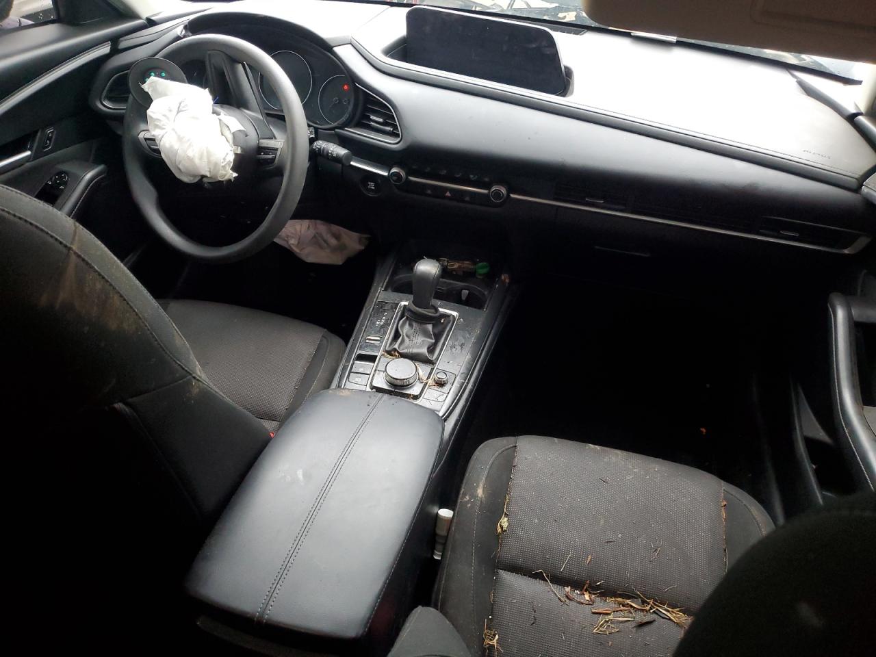 2022 Mazda CX-30 - Image 8