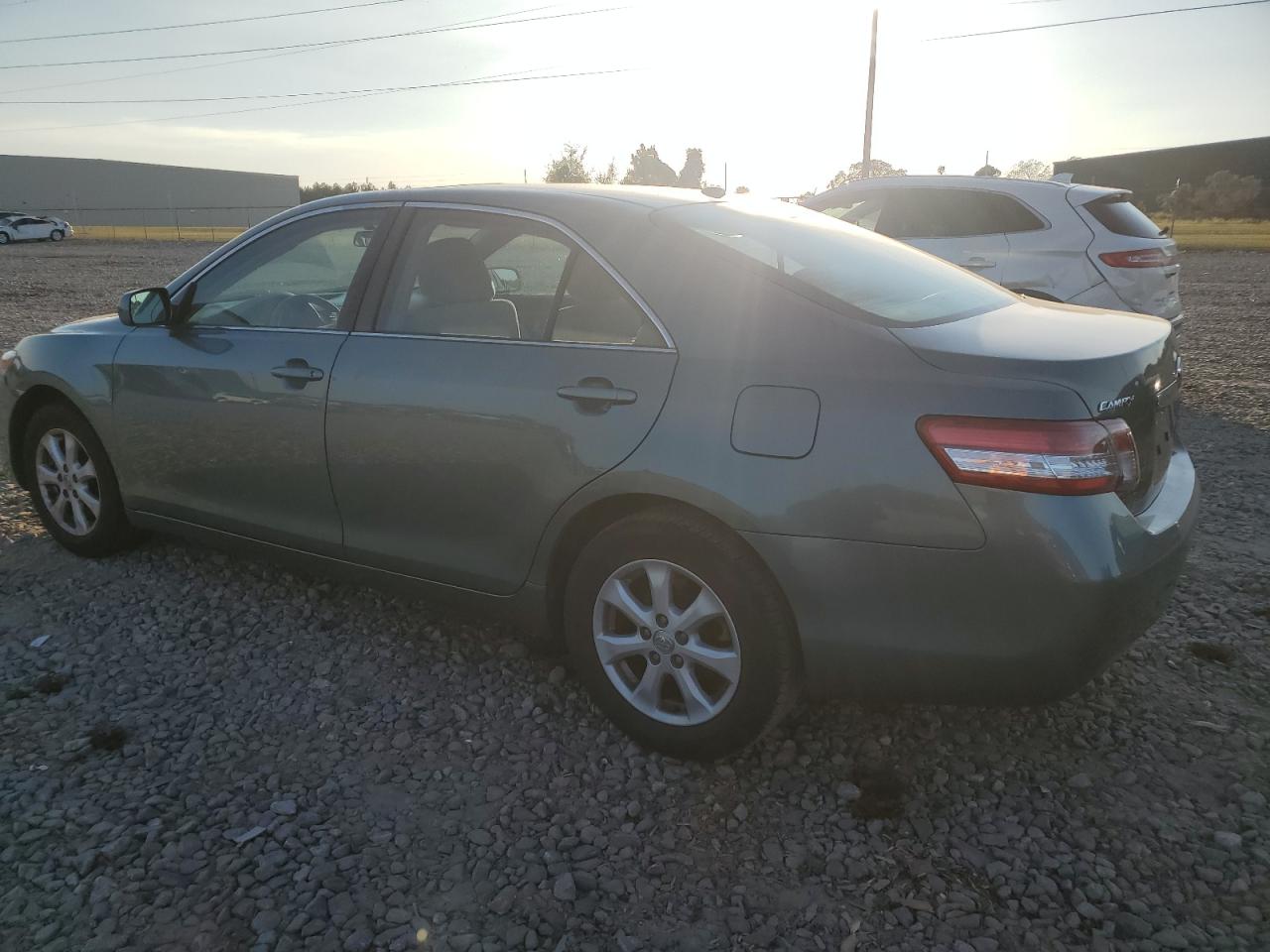 2011 Toyota Camry - Image 2