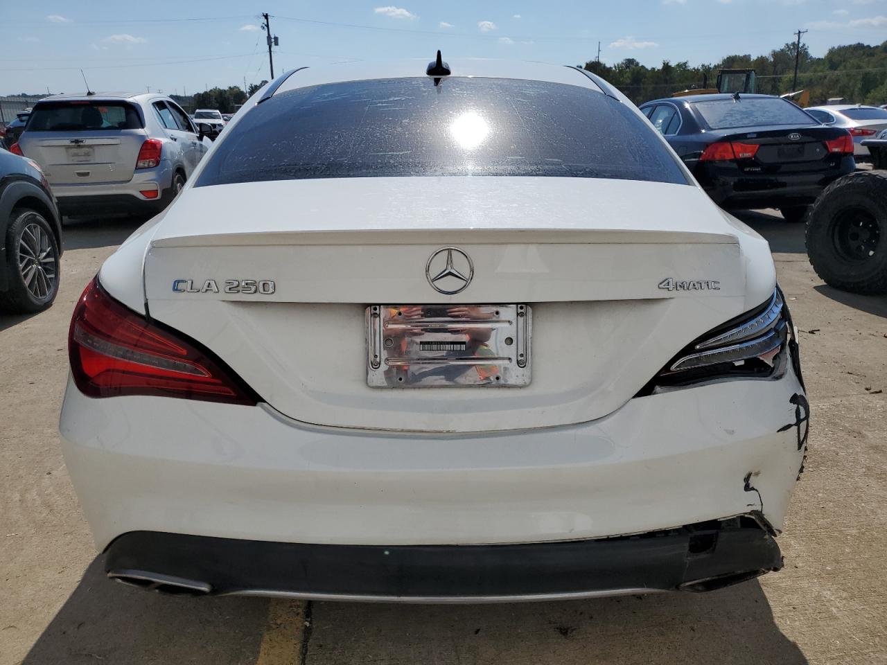 WDDSJ4GB4KN748976 2019 Mercedes-Benz Cla 250 4Matic