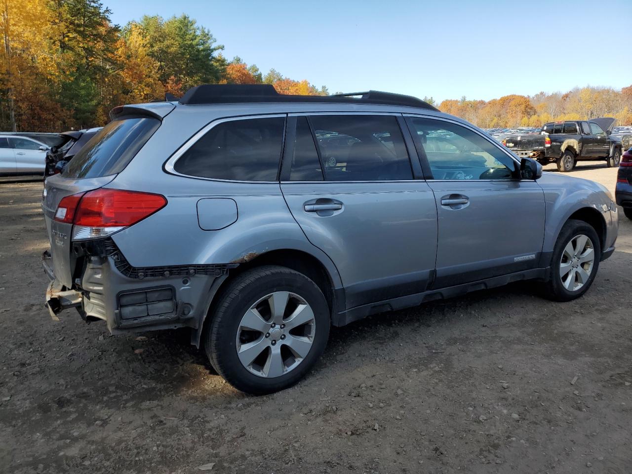 2011 Subaru Outback - Image 3