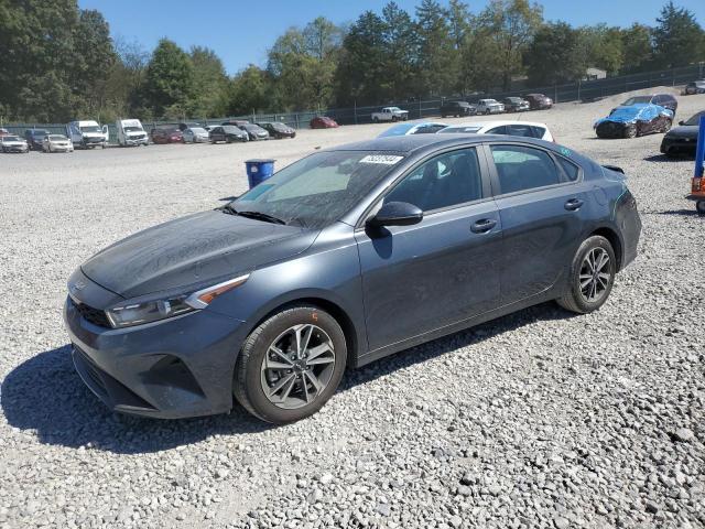 2023 Kia Forte Lx продається в Madisonville, TN - Rear End