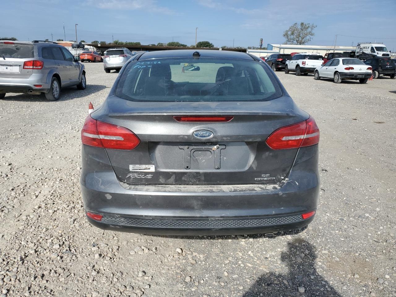 2015 Ford Focus Se VIN: 1FADP3F26FL362533 Lot: 76970354