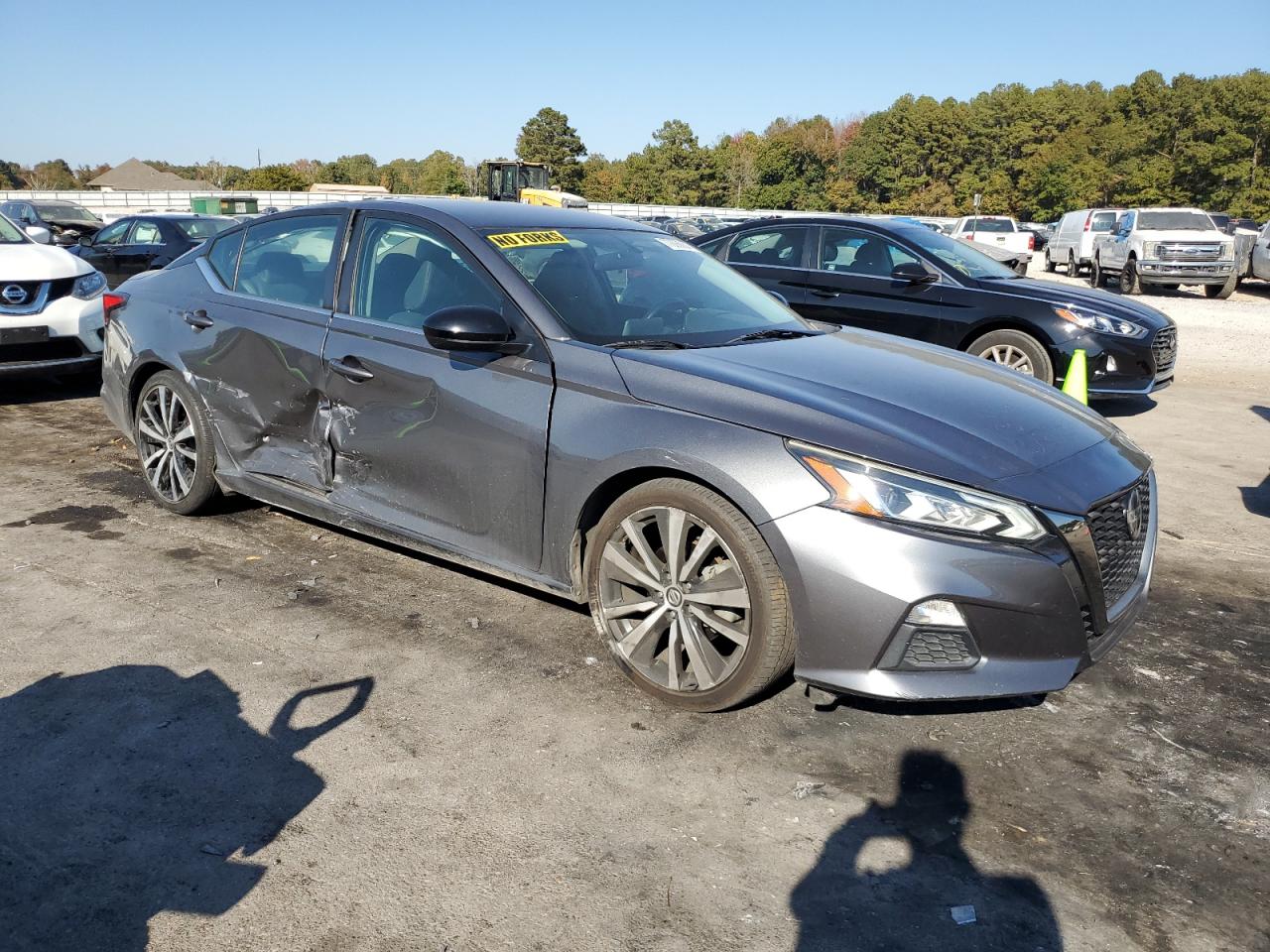 2019 Nissan Altima - Image 4