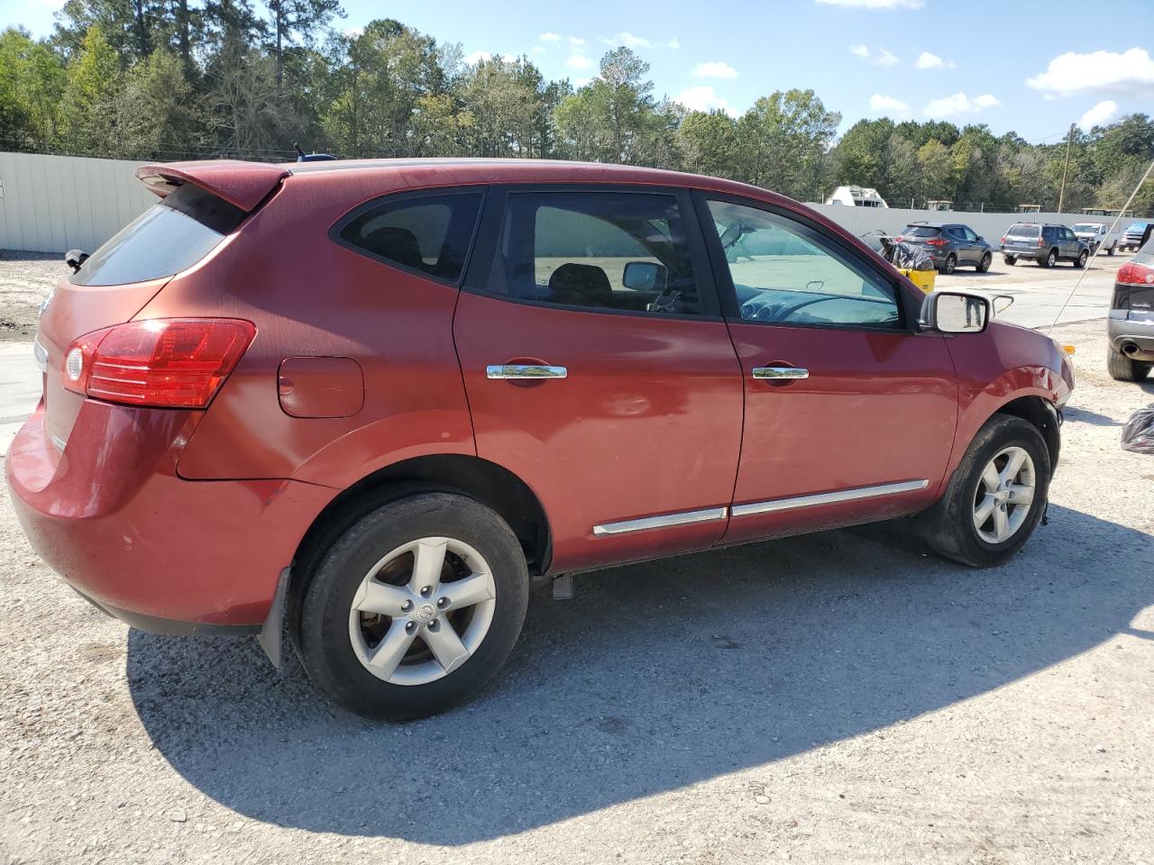 2013 Nissan Rogue - Image 3