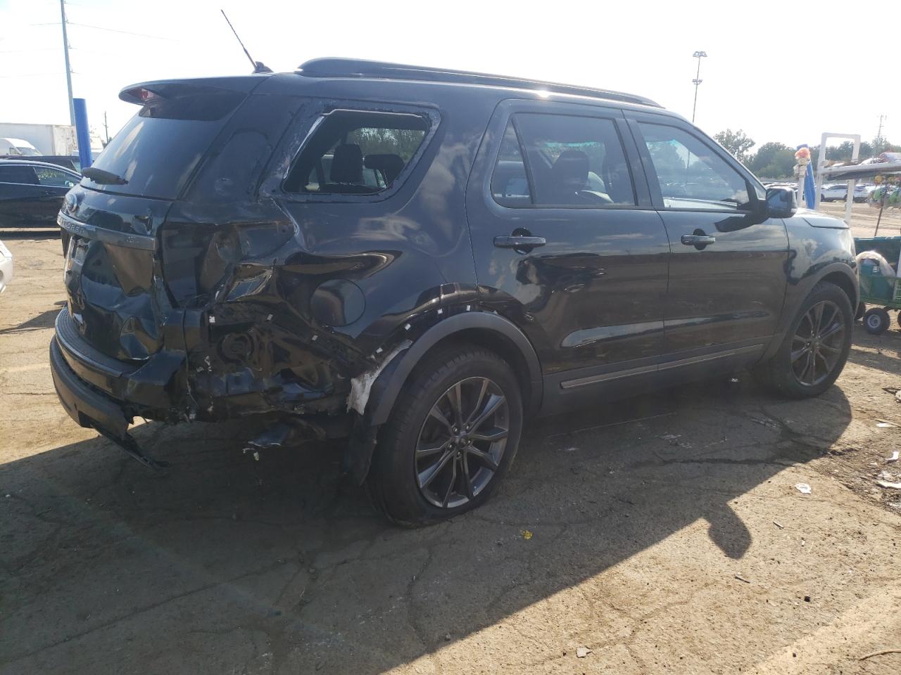 2018 Ford Explorer - Image 3