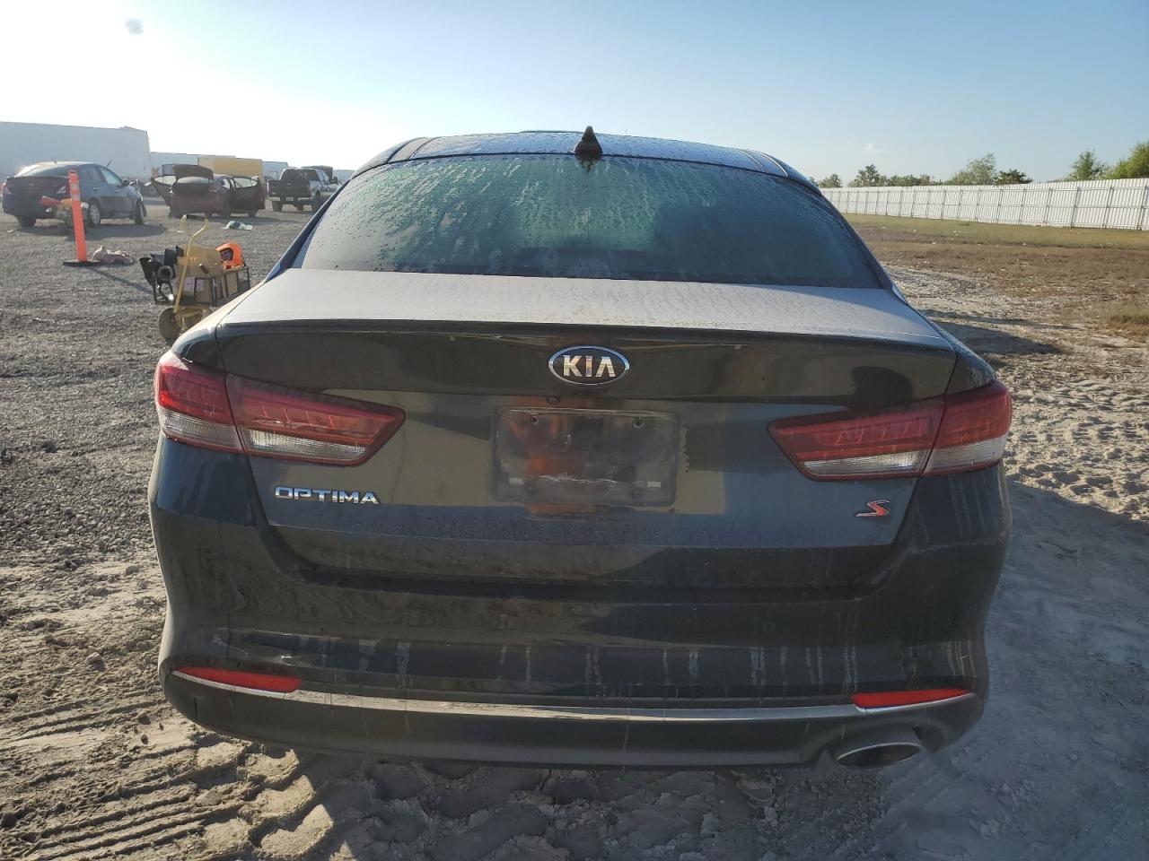 2018 Kia Optima Lx VIN: 5XXGT4L37JG233974 Lot: 77401724