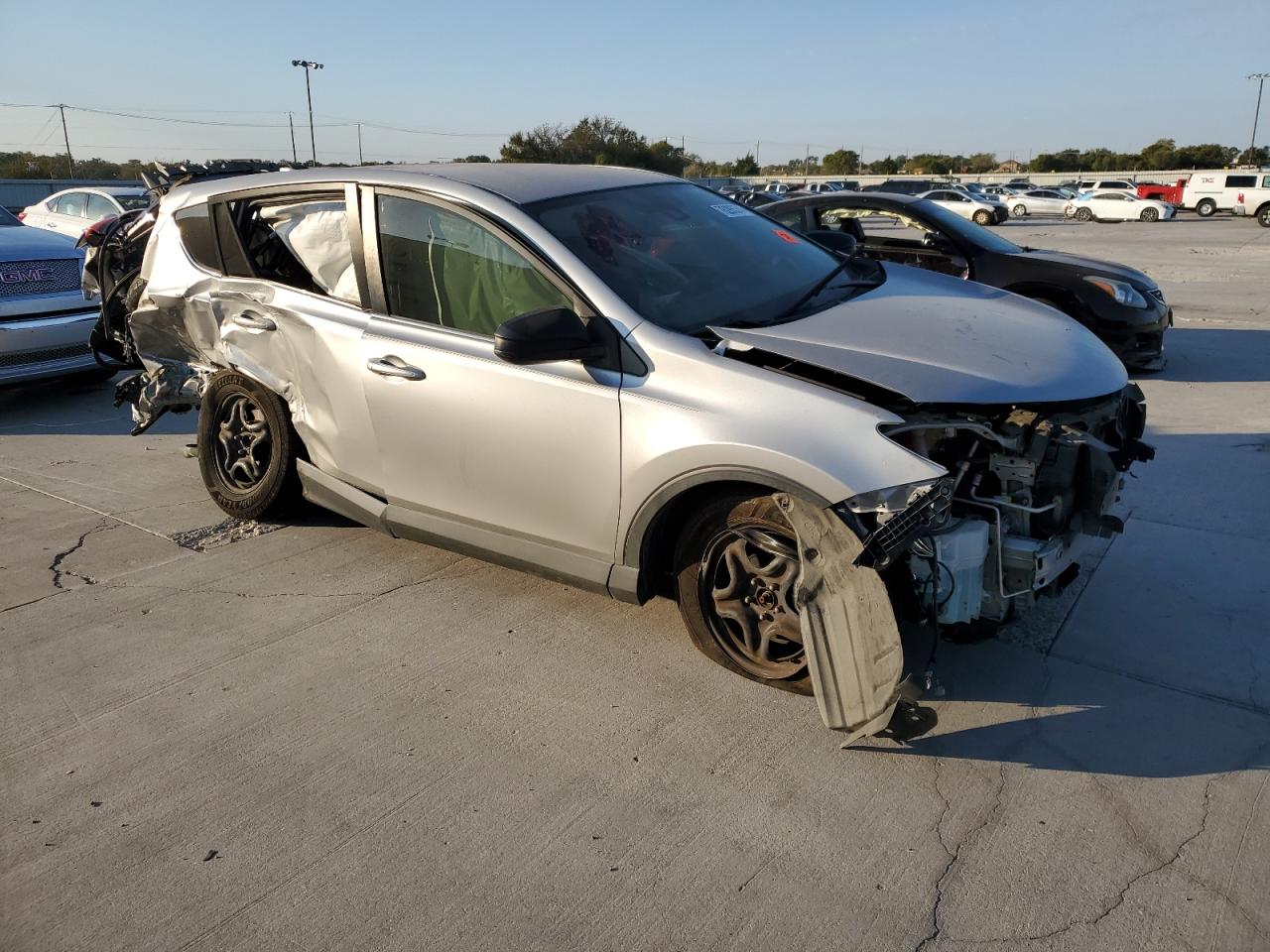 2018 Toyota RAV 4 - Image 4