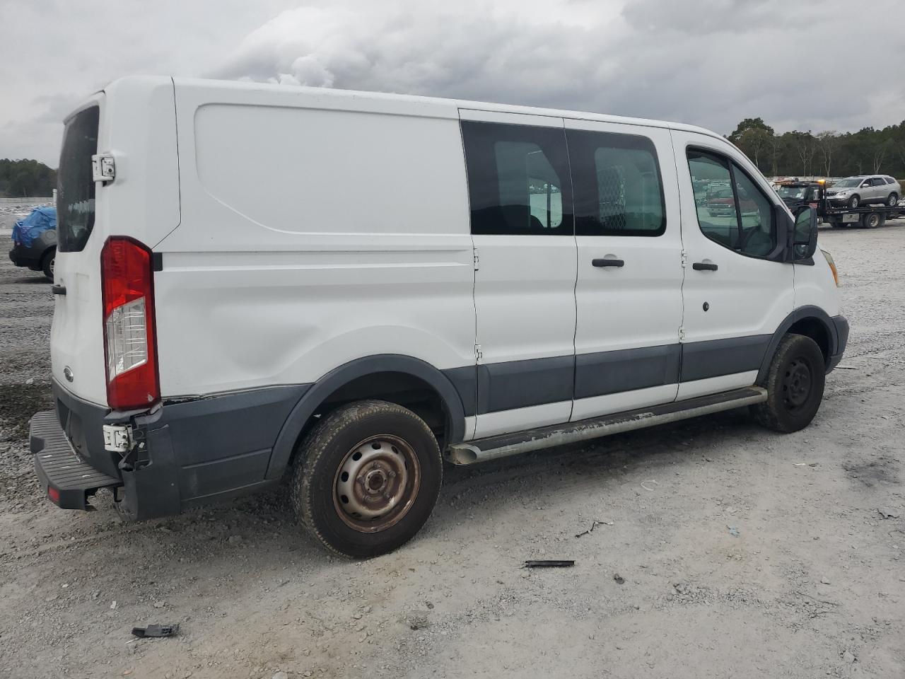 VIN 1FTNR1ZM1FKA46439 2015 FORD TRANSIT no.3