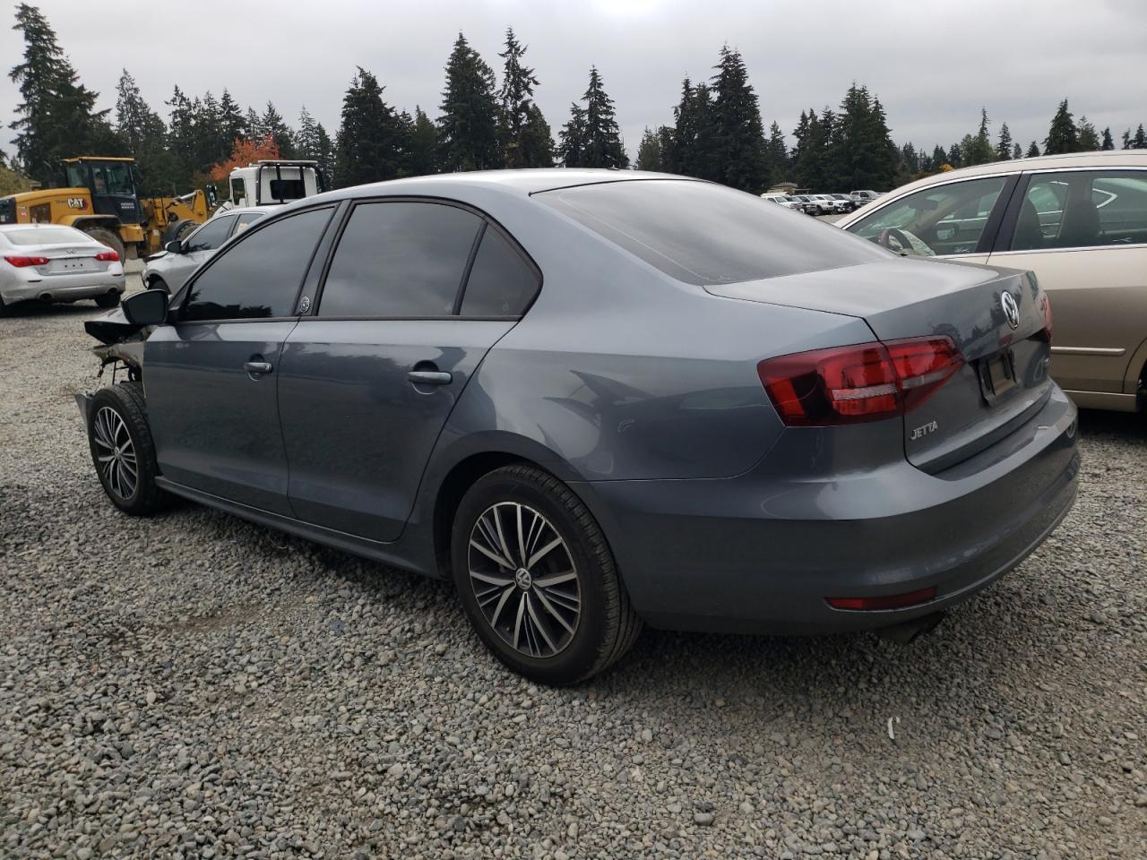 3VWDB7AJ4JM214657 2018 Volkswagen Jetta Se