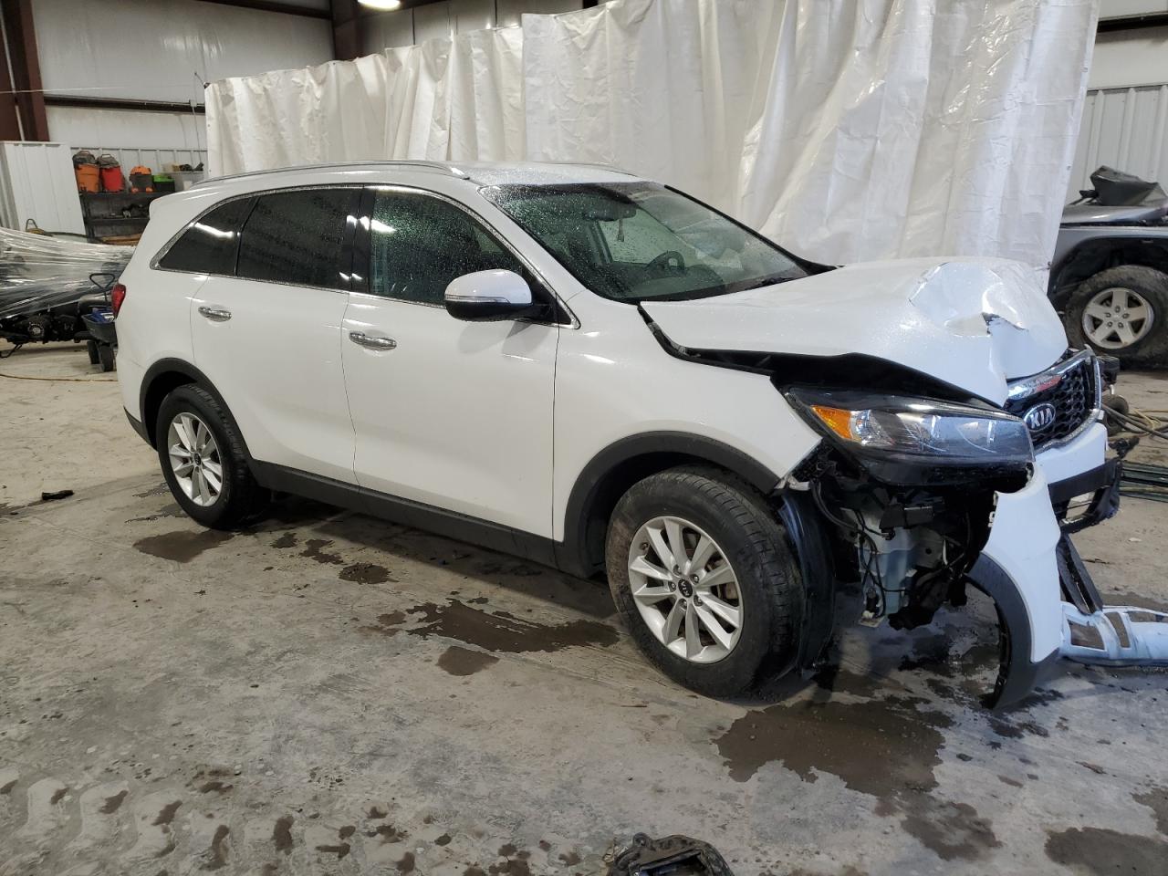 2019 Kia Sorento - Image 4