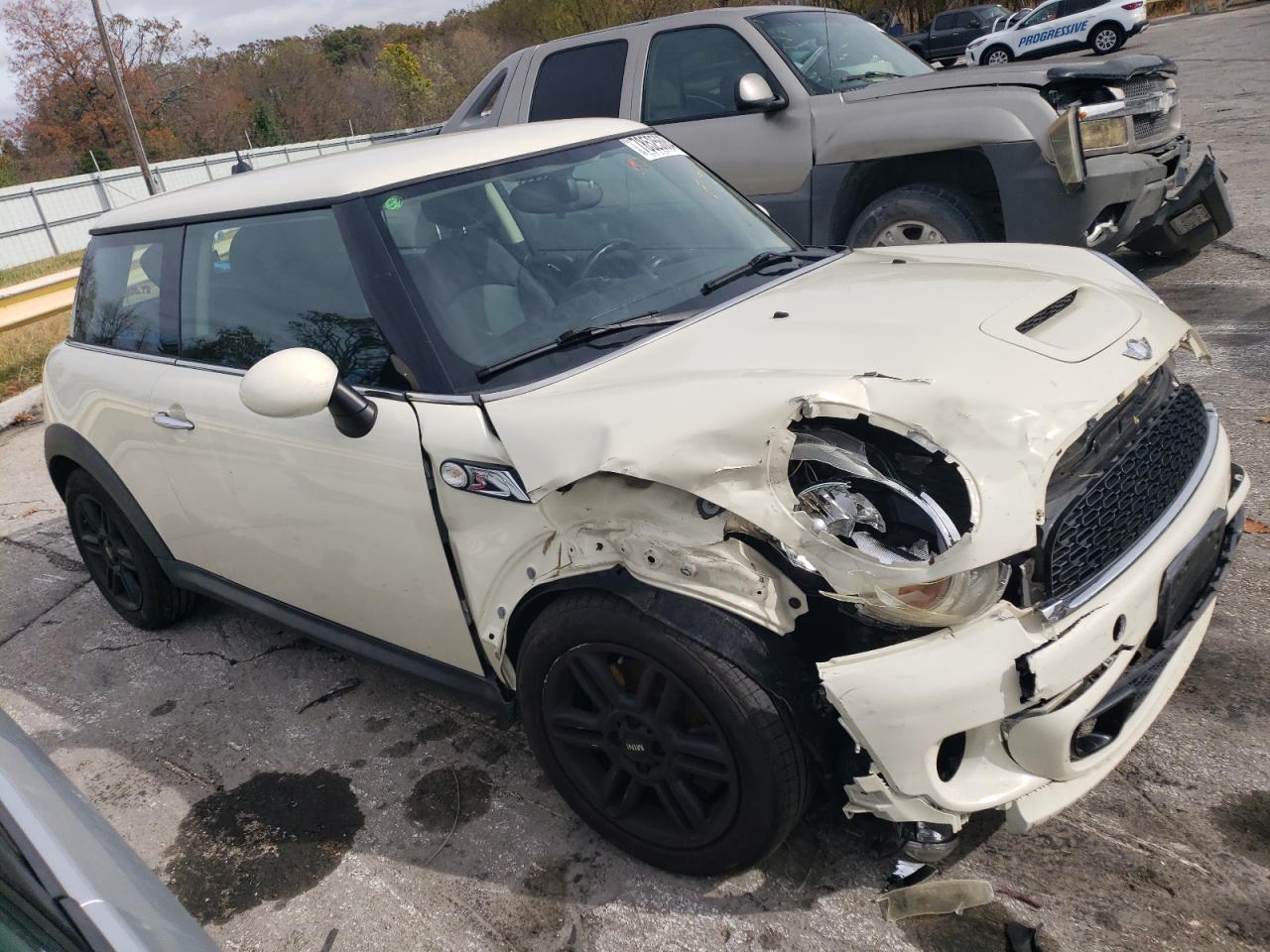 2011 MINI Cooper - Image 4