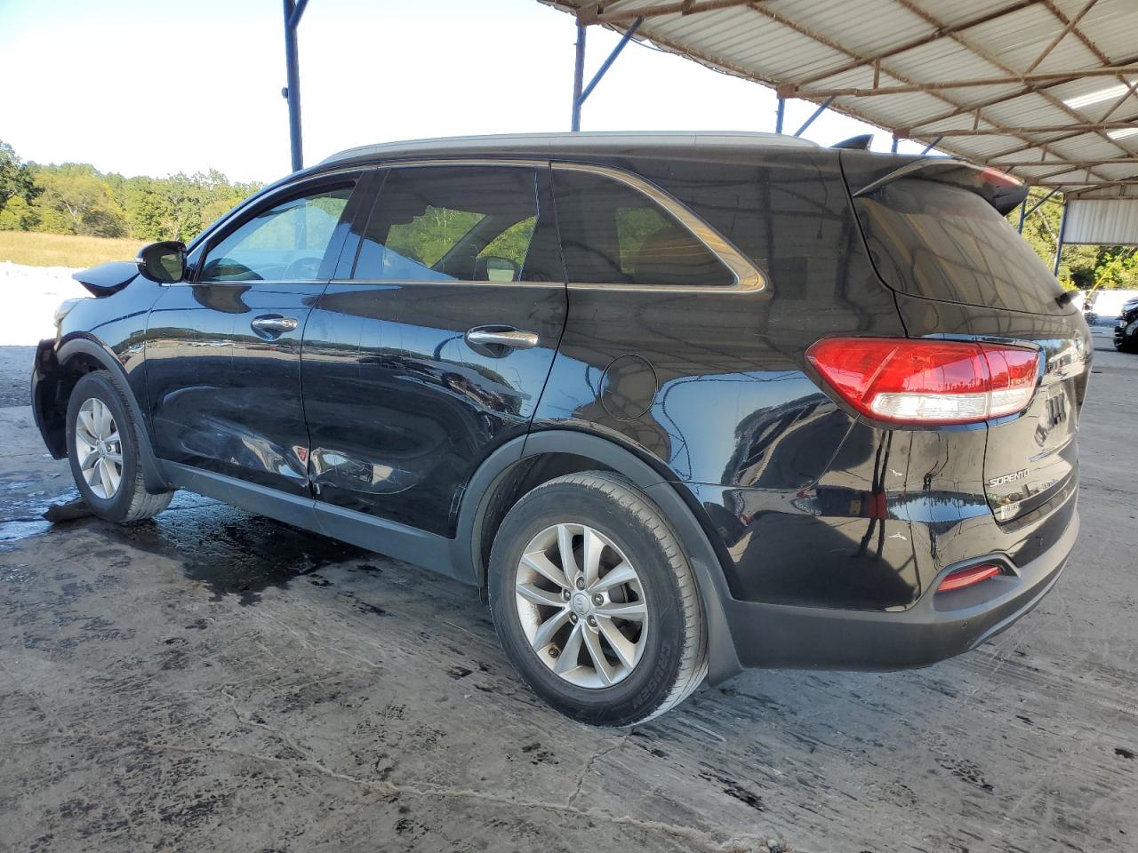 2018 Kia Sorento - Image 2