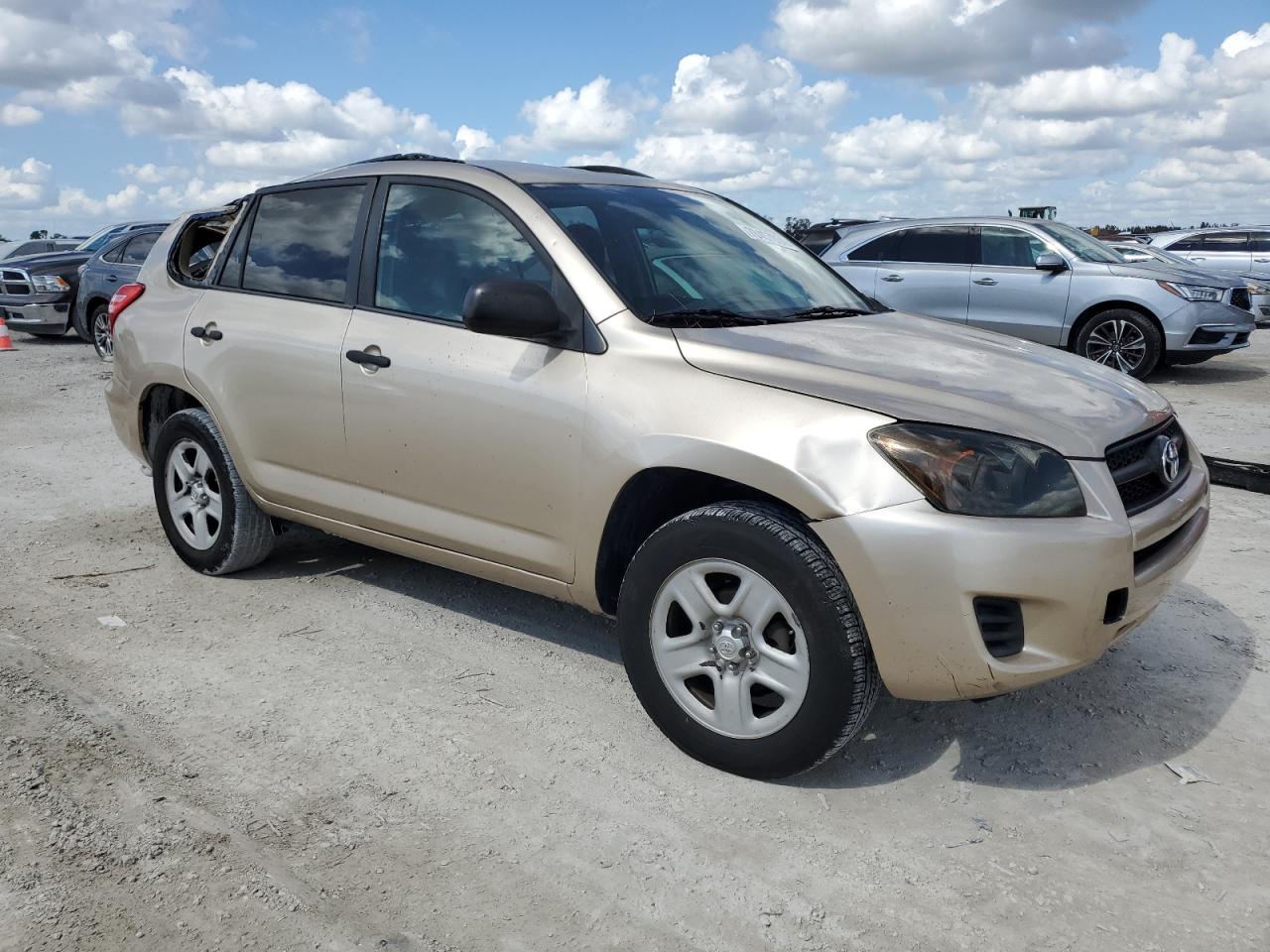2012 Toyota RAV 4 - Image 4