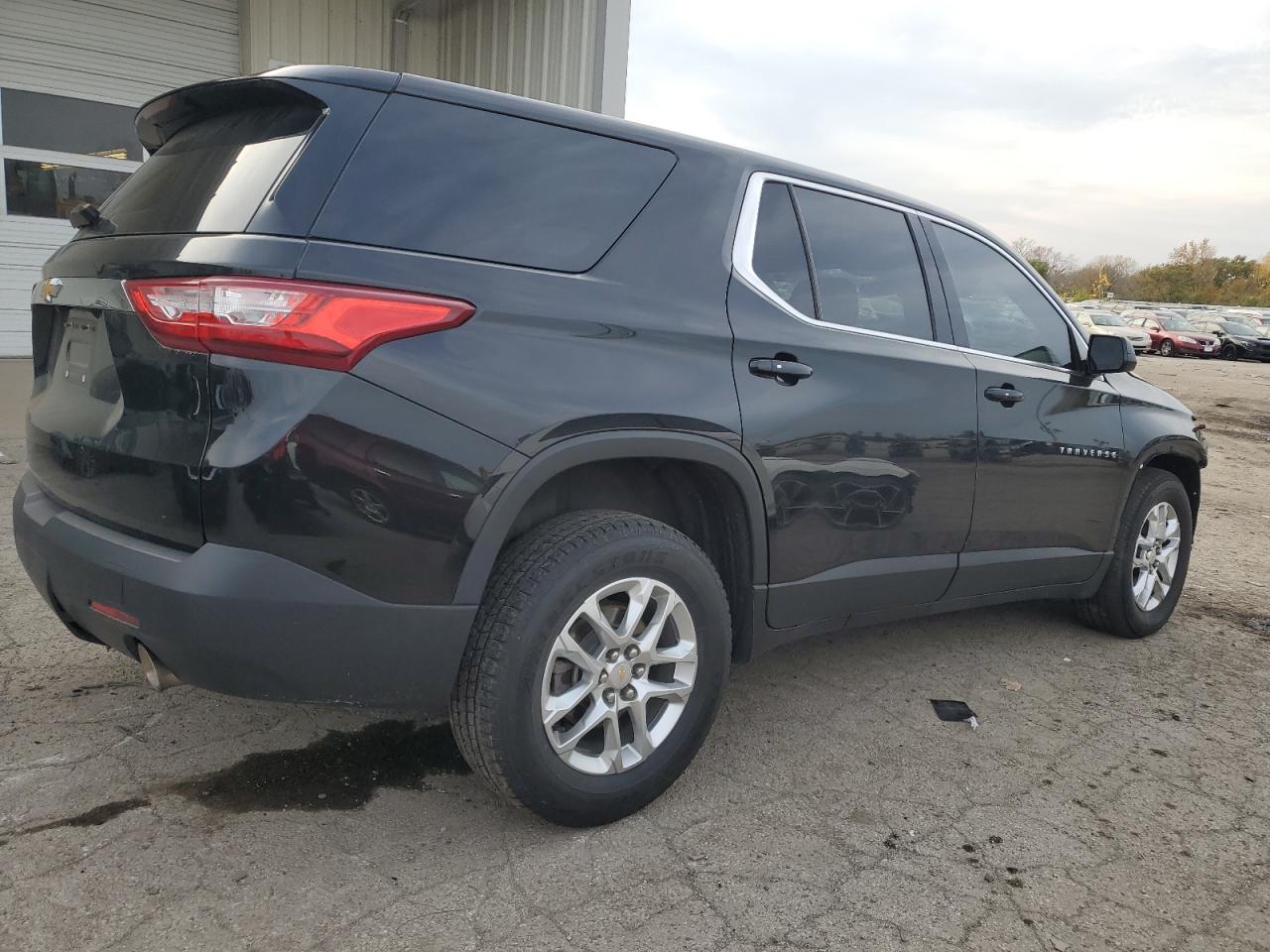 2019 Chevrolet Traverse - Image 3