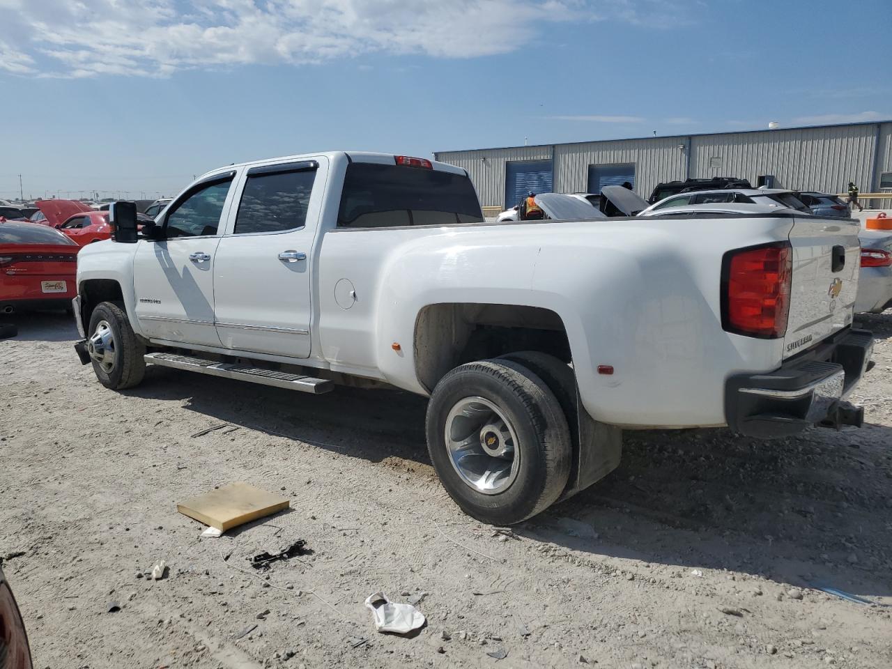 2016 Chevrolet Silverado - Image 2