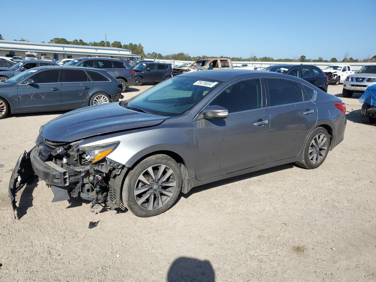 2016 Nissan Altima - Image 1