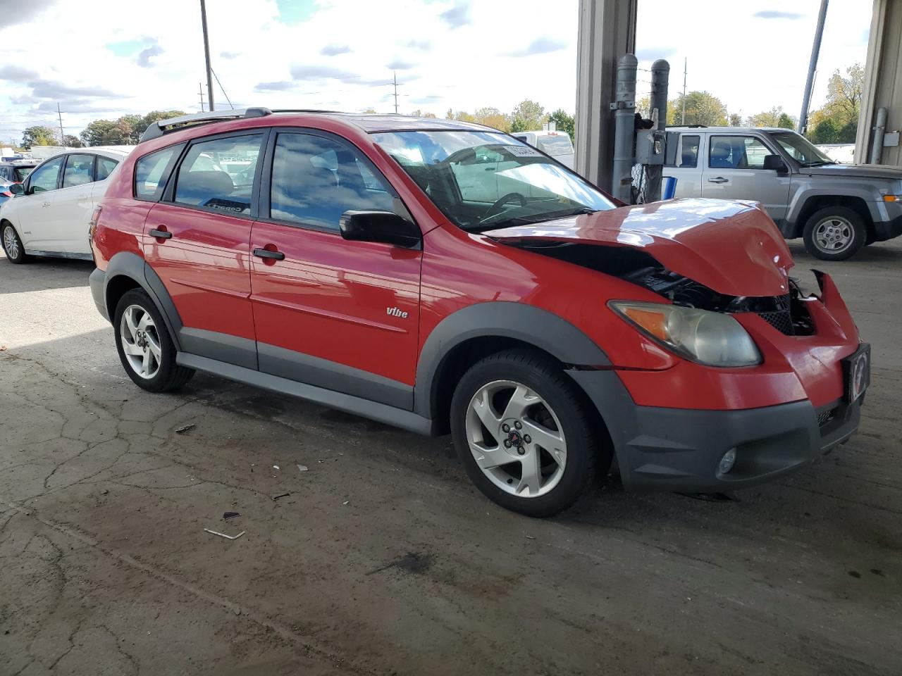 2004 Pontiac Vibe - Image 4