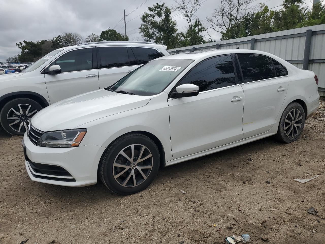 3VWDB7AJ8HM302931 2017 VOLKSWAGEN JETTA - Image 1