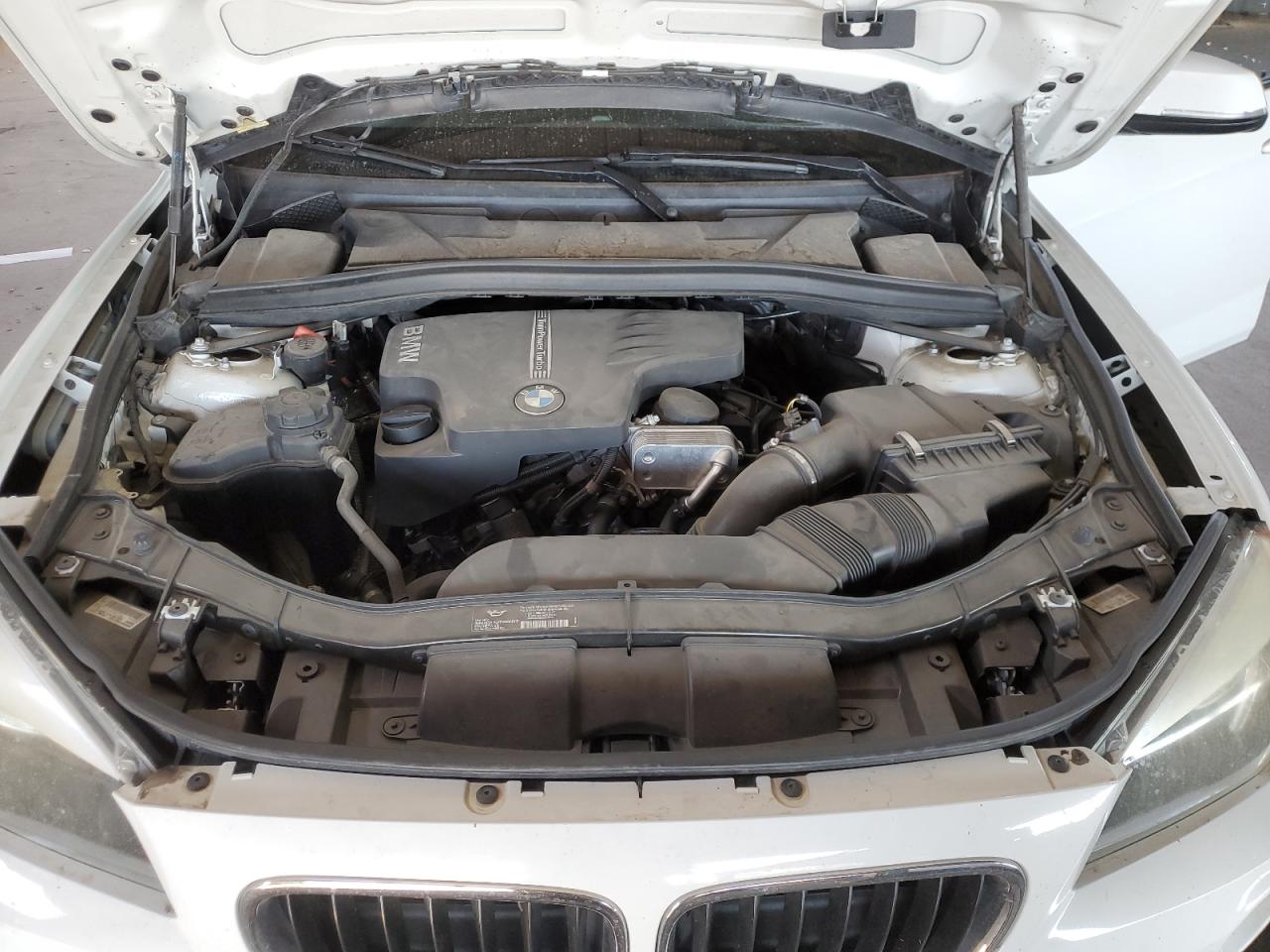 2014 BMW X1 - Image 11