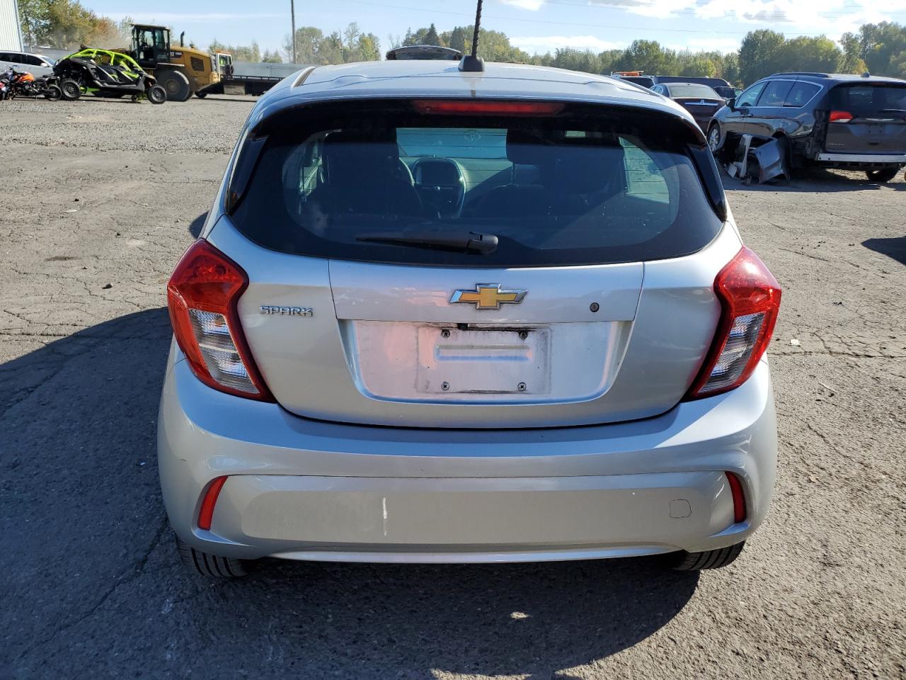 2017 Chevrolet Spark Ls VIN: KL8CB6SAXHC828043 Lot: 75491164