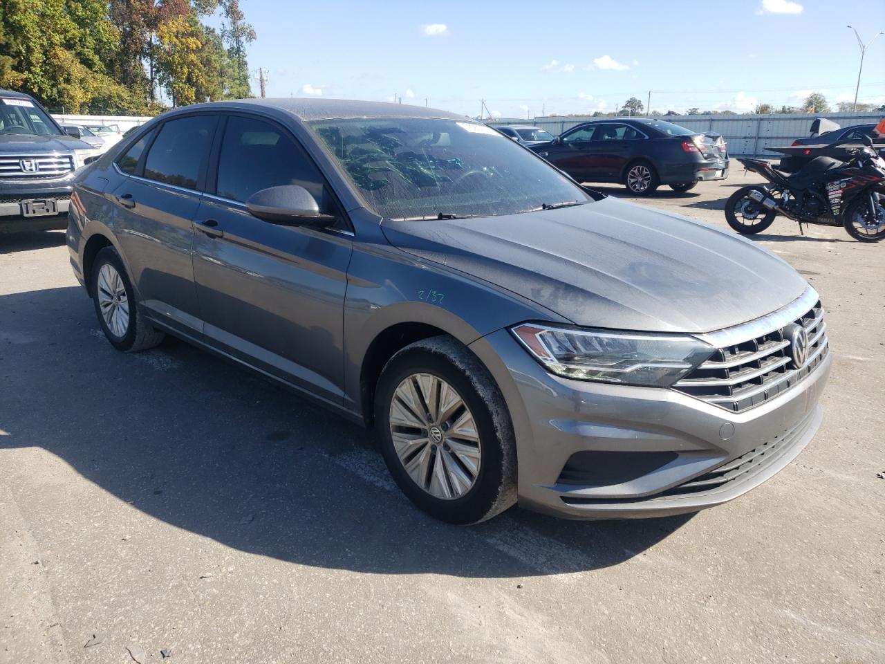 2020 Volkswagen Jetta - Image 4