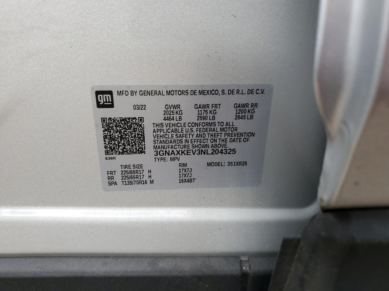 2022 Chevrolet Equinox - Image 13