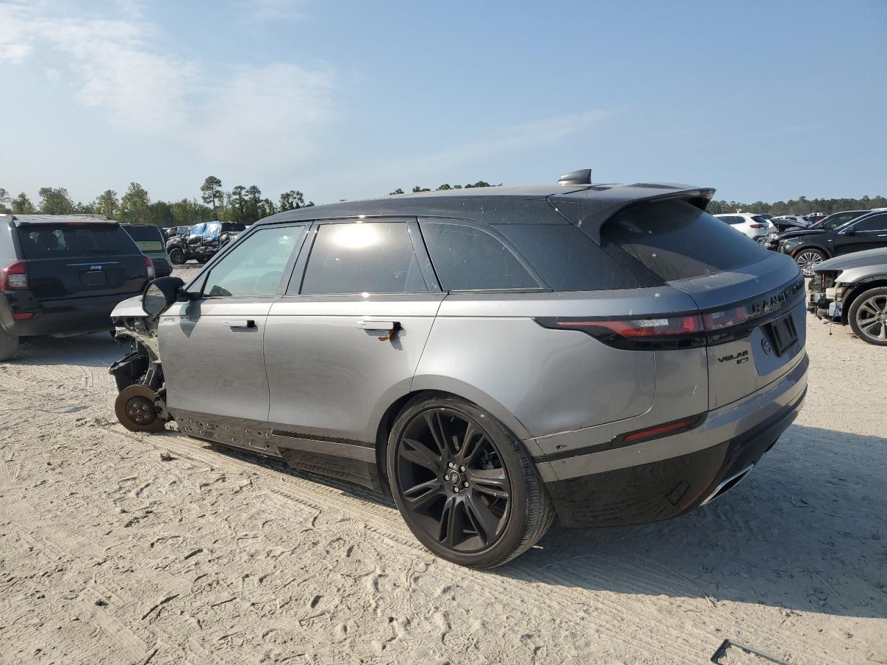2023 Land Rover Range Rover - Image 2