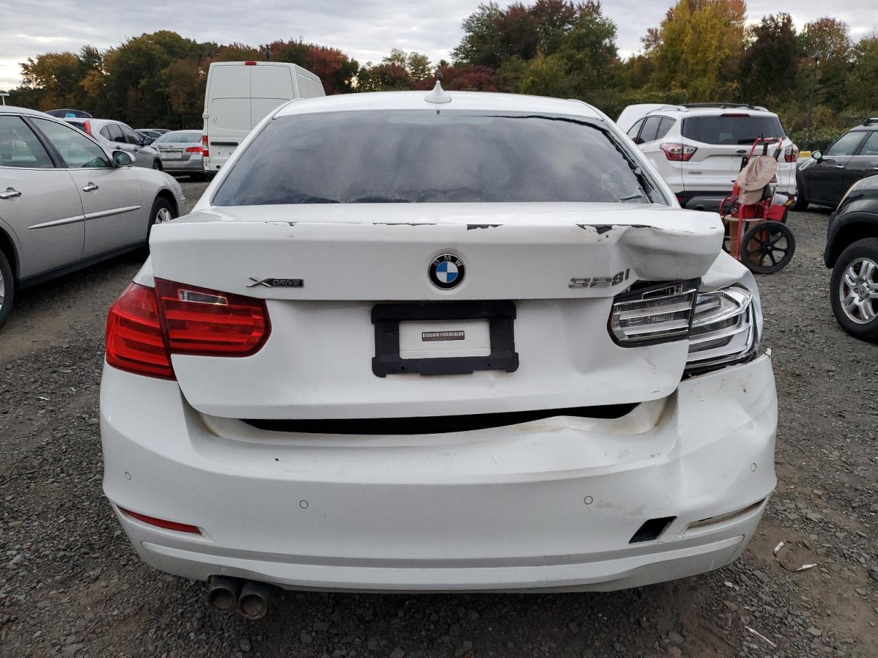 WBA3B5G56ENS08302 2014 BMW 328 Xi Sulev