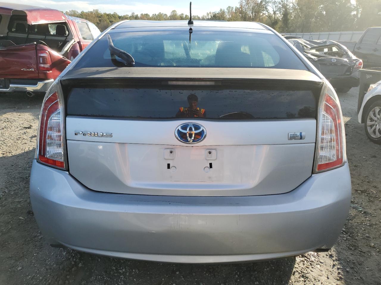 VIN JTDKN3DU7D5584737 2013 TOYOTA PRIUS no.6