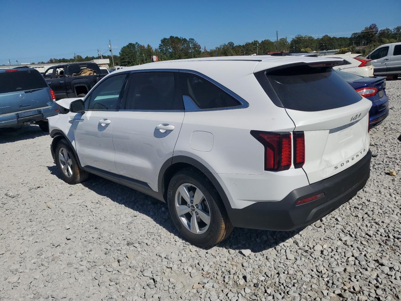 2022 Kia Sorento - Image 2