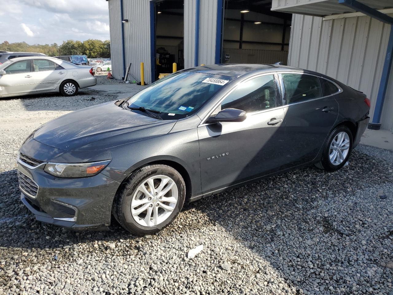 VIN 1G1ZE5ST3HF165572 2017 CHEVROLET MALIBU no.1