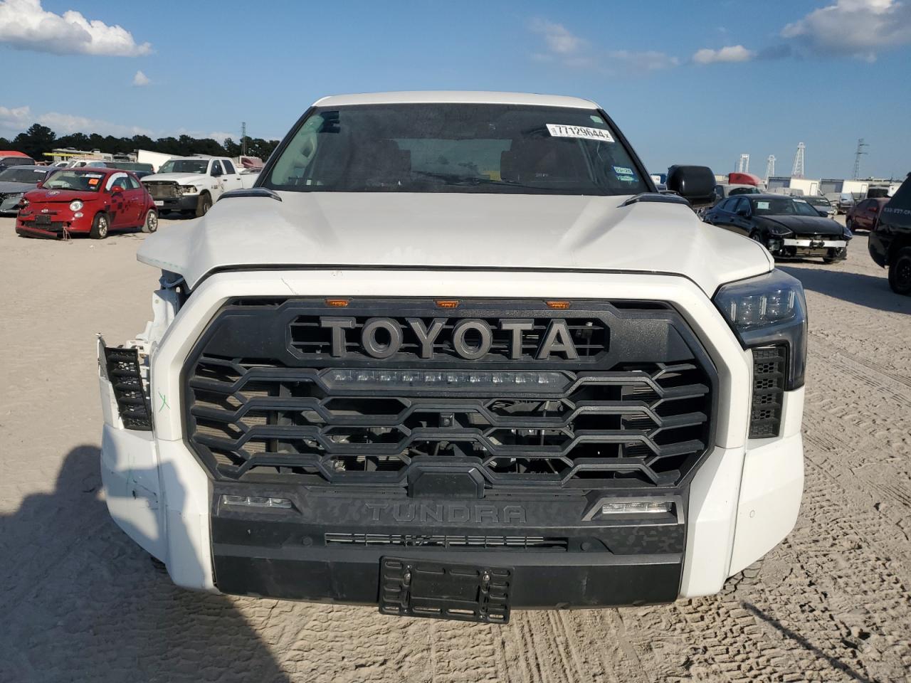 2023 Toyota Tundra - Image 5