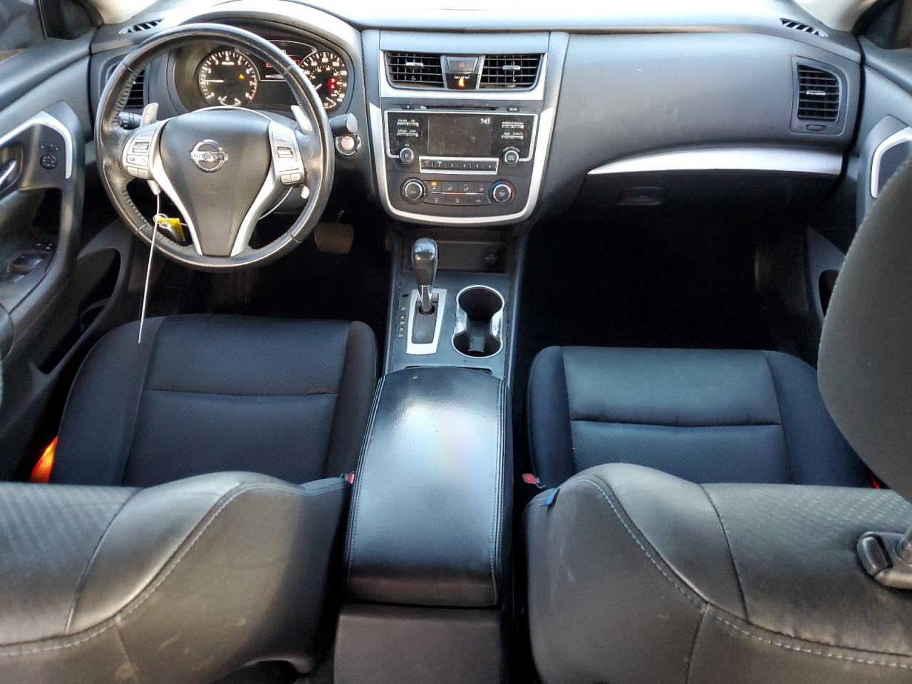 2016 Nissan Altima - Image 8