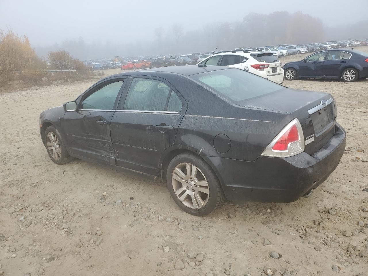 2007 Ford Fusion - Image 2